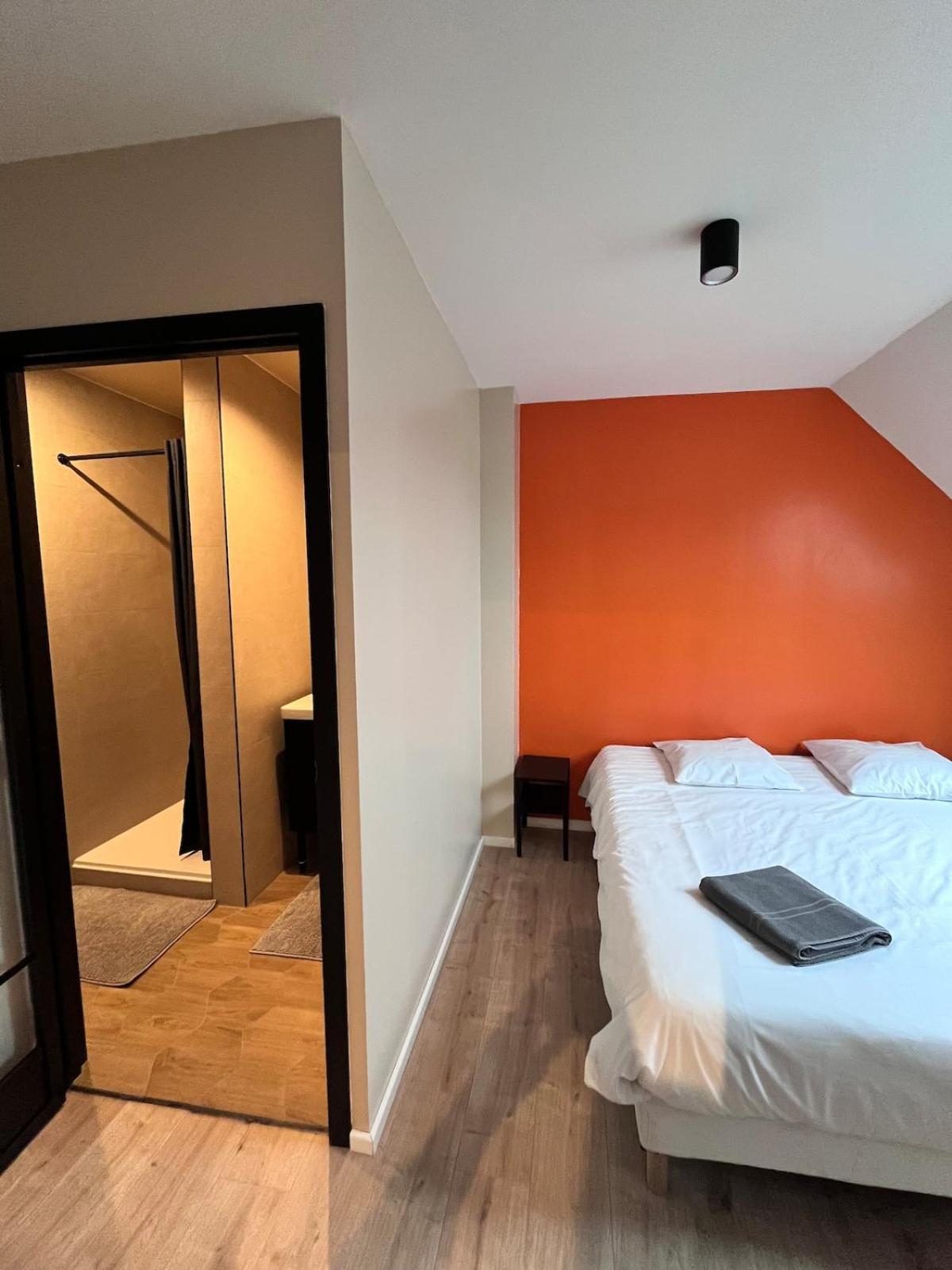 Man Cave Villa Льо Ман Екстериор снимка