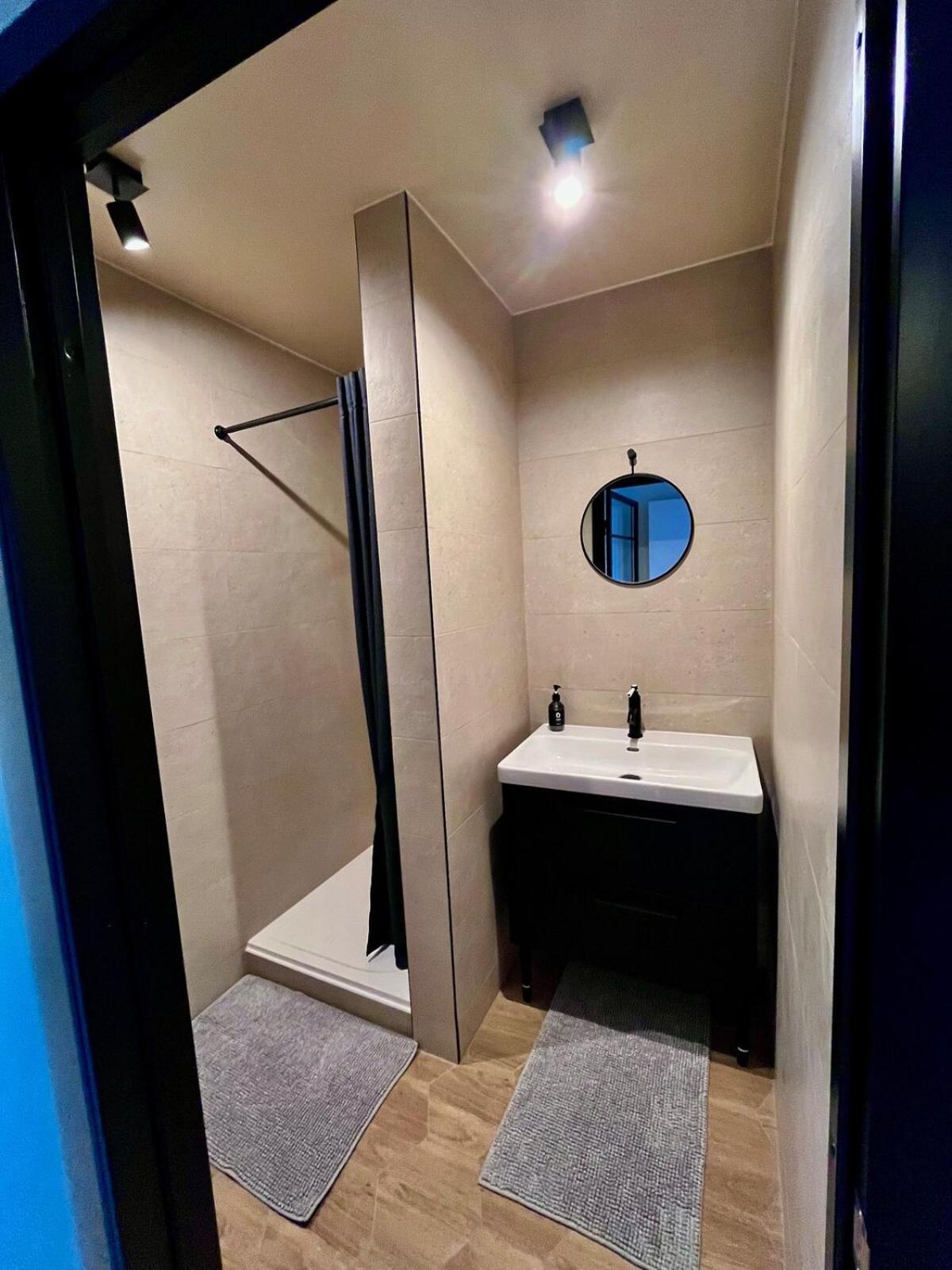 Man Cave Villa Льо Ман Екстериор снимка