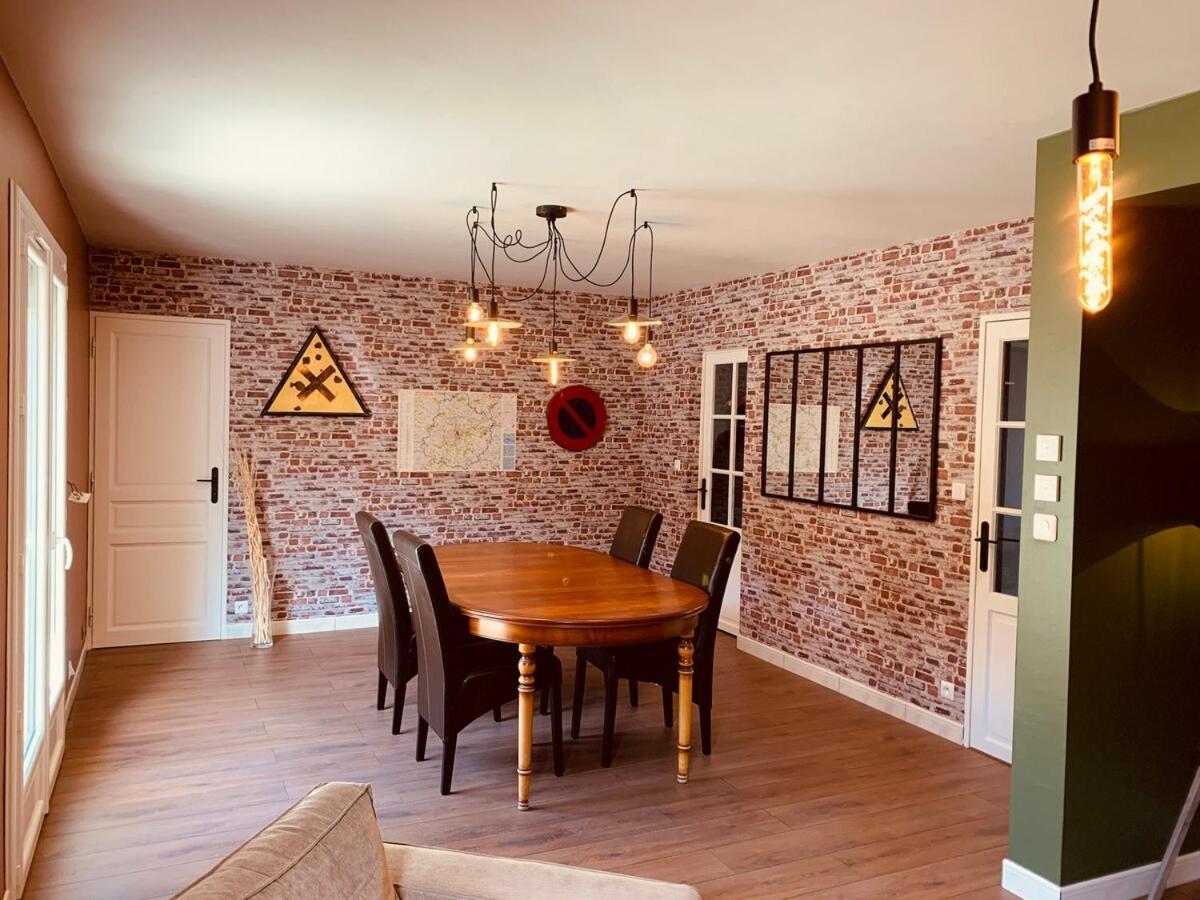 Man Cave Villa Льо Ман Екстериор снимка