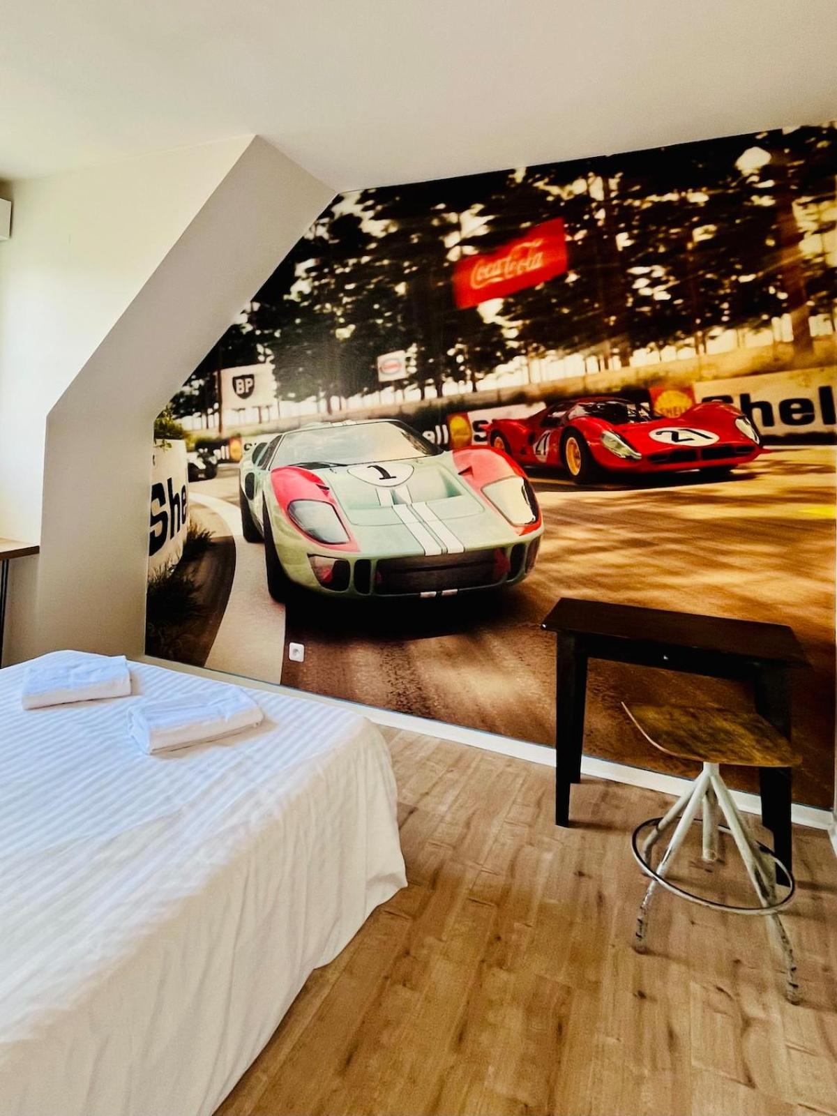 Man Cave Villa Льо Ман Екстериор снимка